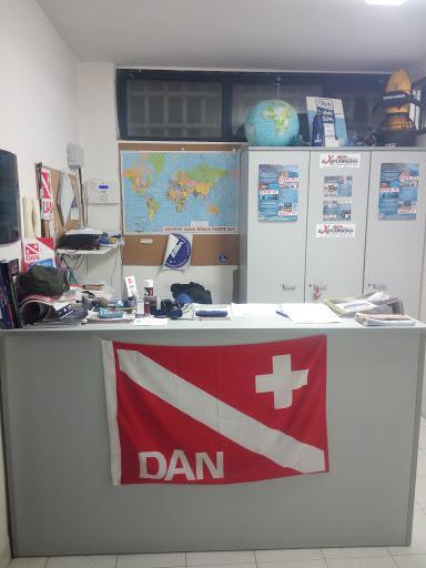 Explorers Team Dive Center