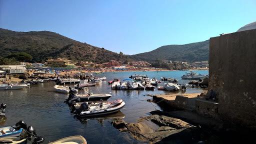 Deep Blue Diving College