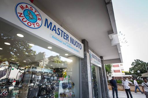 Master Nuoto SNC