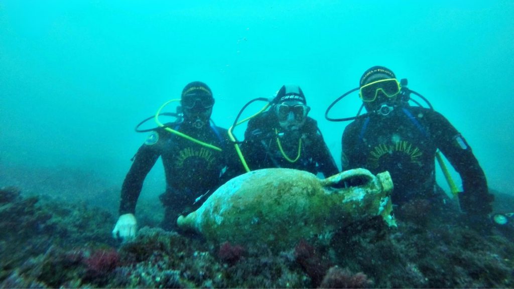 recupero ventotene anfora romana